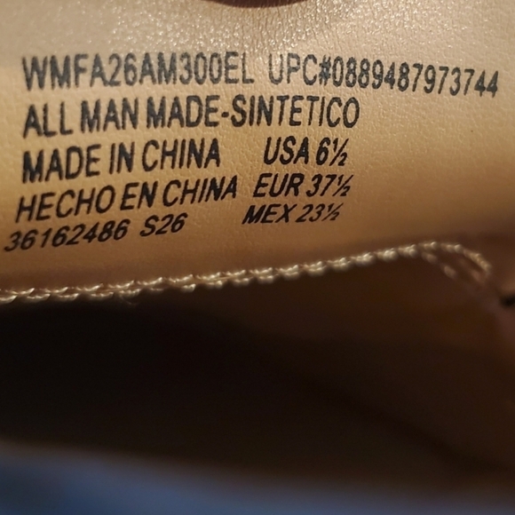 Free Assembly Loafers Womens 6.5 Black White Heart-Embellished Two-Tone Penny - Picture 10 of 11